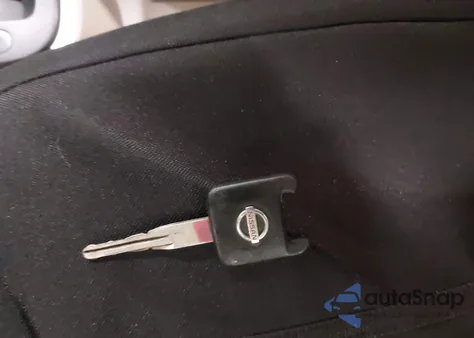 2007 Nissan Versa 1.8S из США, поврежденный, VIN 3N1BC13E37L376219